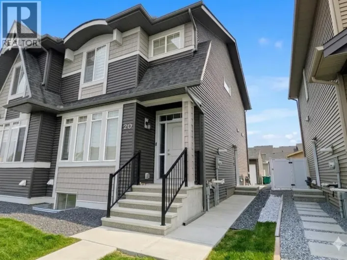 20 Iris Crescent, Okotoks