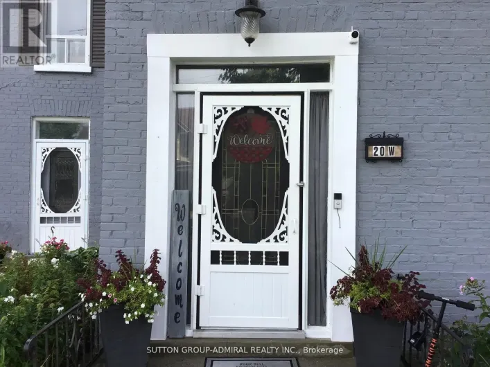 20 KING STREET W, Kawartha Lakes