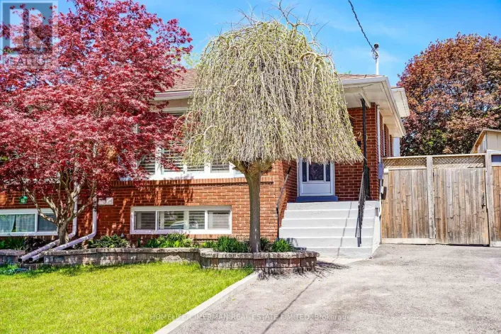 20 LAWRENCE CRESCENT, Clarington