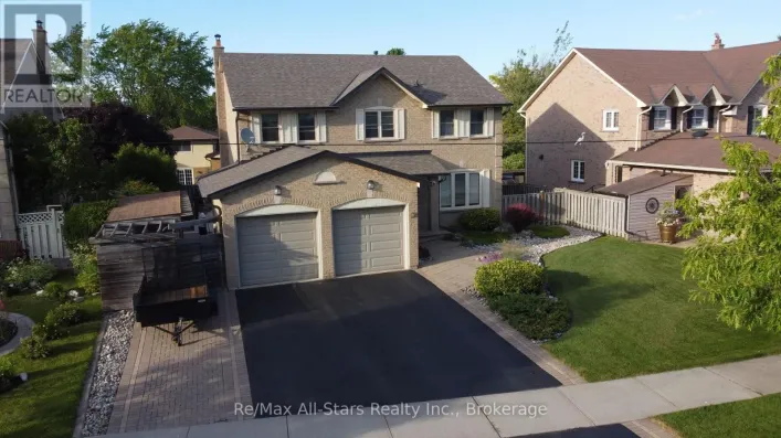 20 LOVE CRESCENT, Ajax