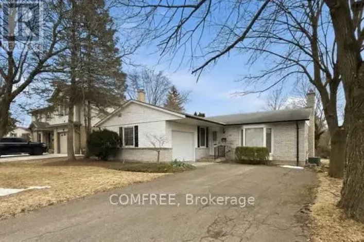 20 LYNNGATE COURT, London South