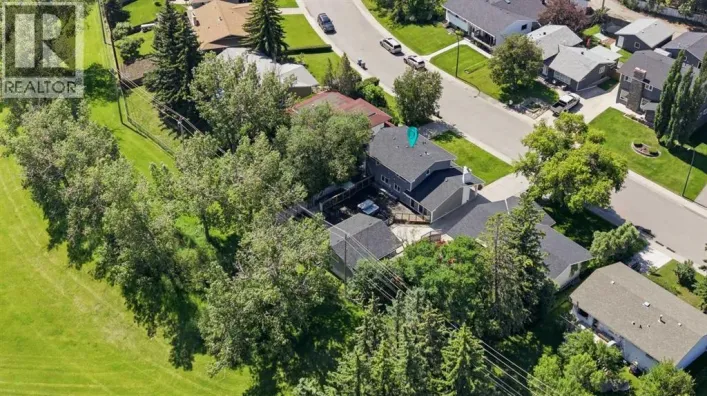 20 Mapleglade Close SE, Calgary