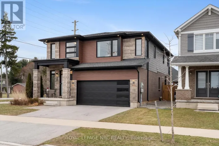 20 MYRTLE STREET, Pelham