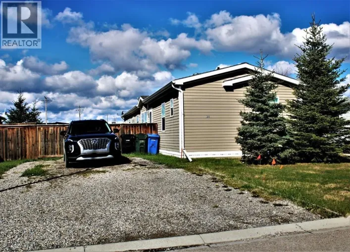 20 Noblefern Way, Sundre