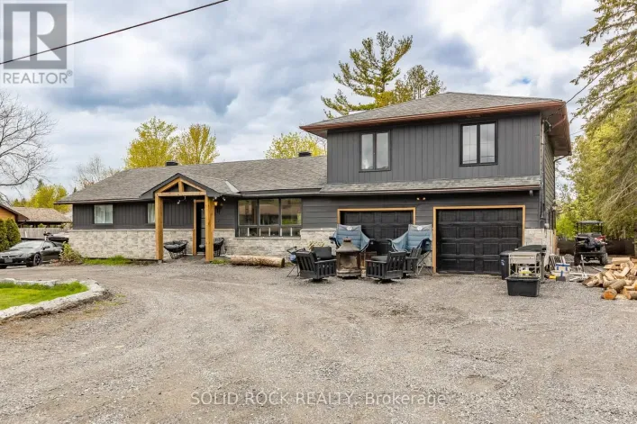20 NORWAY SPRUCE STREET, Ottawa