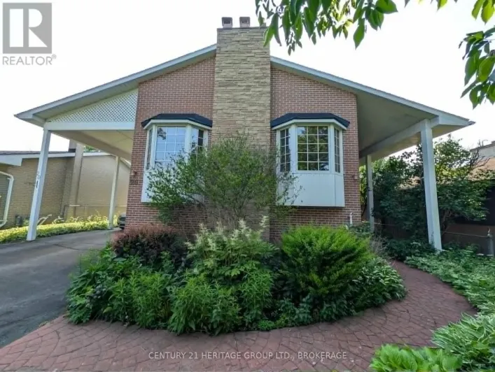 20 OAKRIDGE AVENUE, Kingston