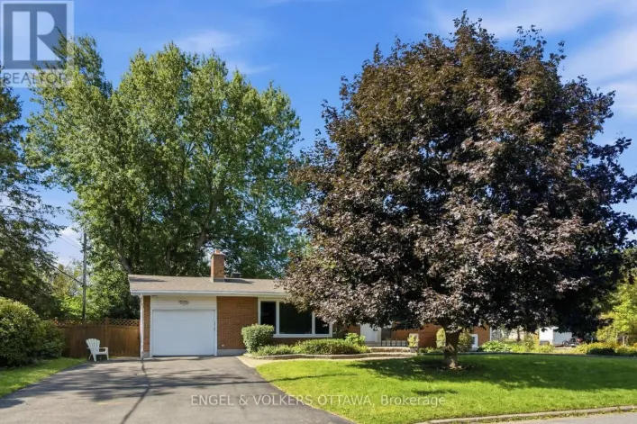 20 PARTHIA AVENUE, Ottawa