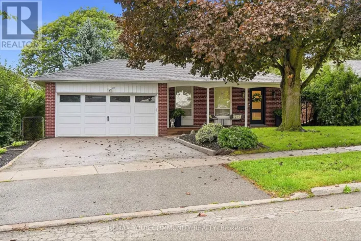House for sale: 20 RINGWOOD CRESCENT, Toronto