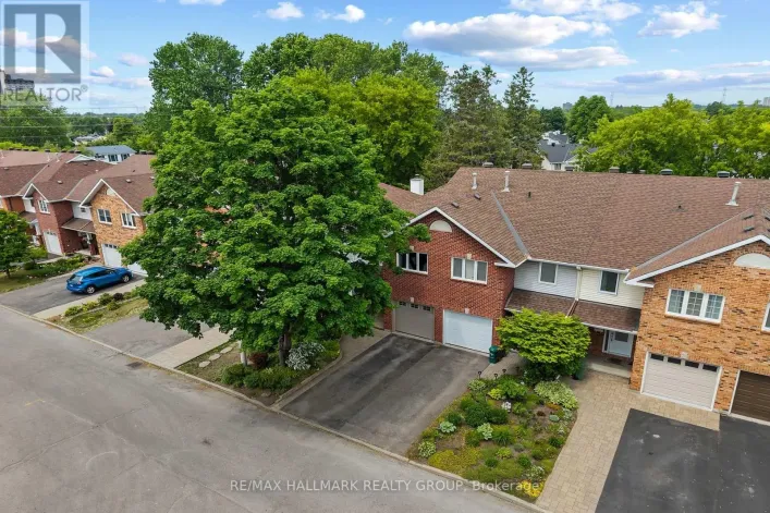 20 ROYAL OAK COURT, Ottawa