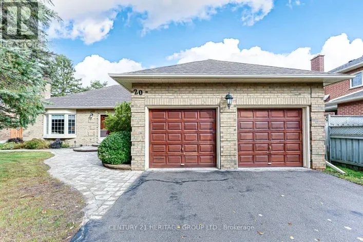 20 SIMMONS CRESCENT, Aurora