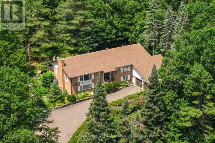 20 SOUTH MUSKOKA DRIVE, Bracebridge