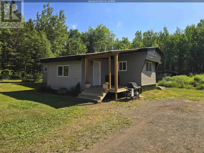 20 Union School RD S, Neebing