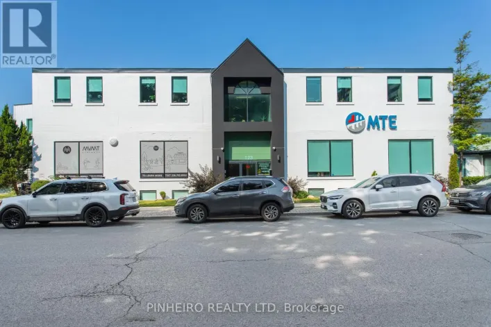 200 - 123 ST GEORGE STREET, London East