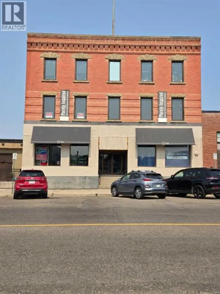 200, 1239 2 Avenue S, Lethbridge