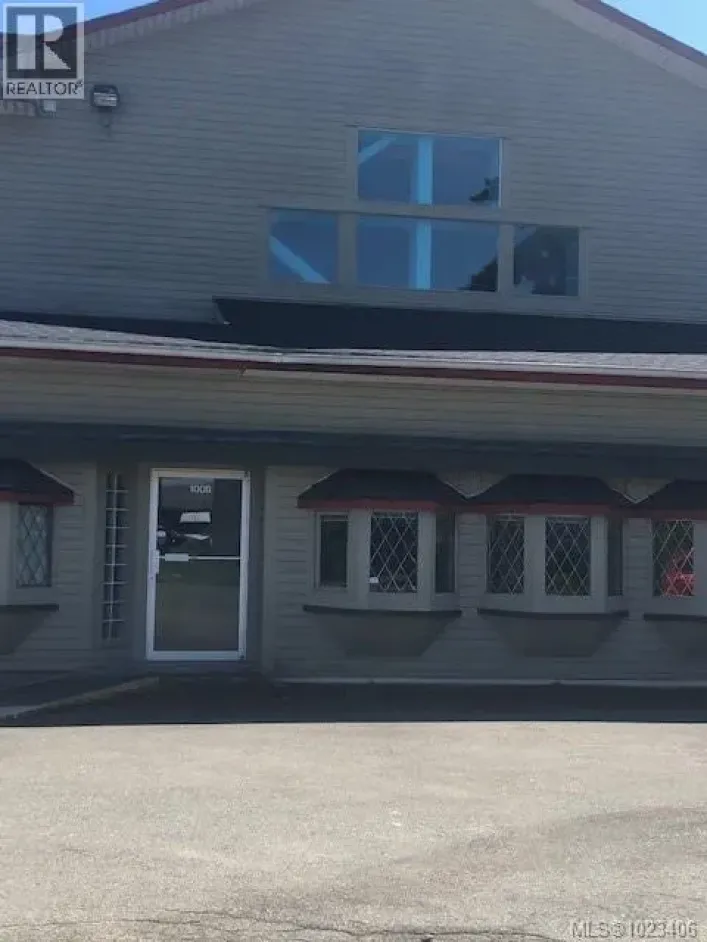 200 2270 Cliffe Ave, Courtenay