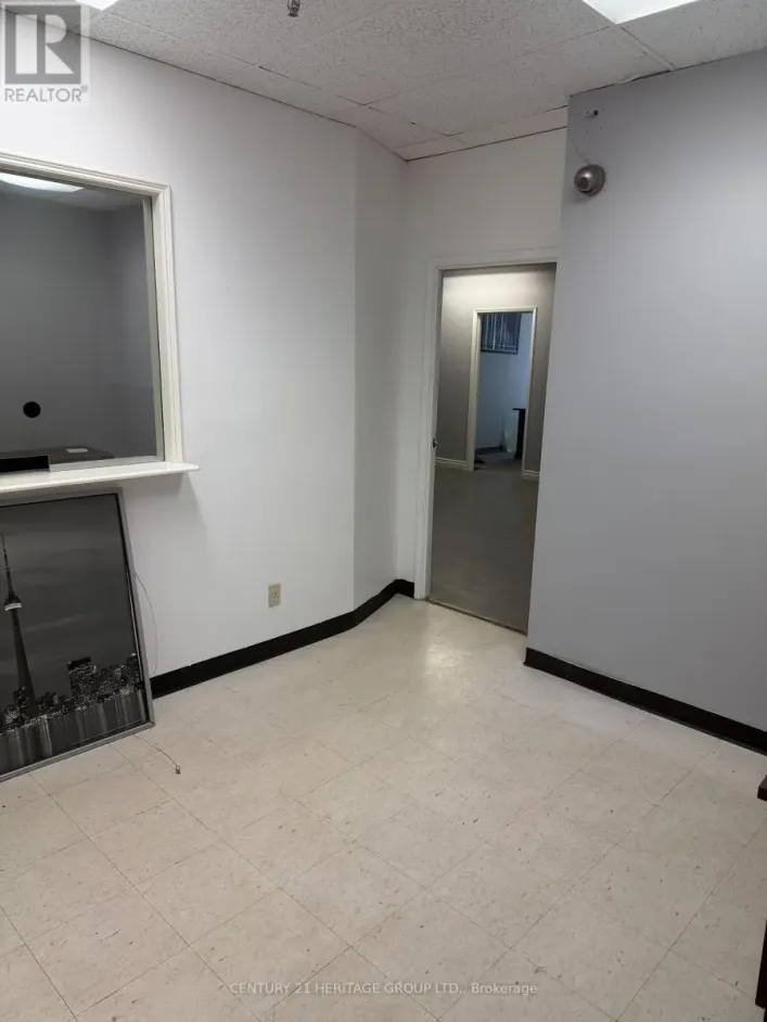 200 - 4544 DUFFERIN STREET W, Toronto