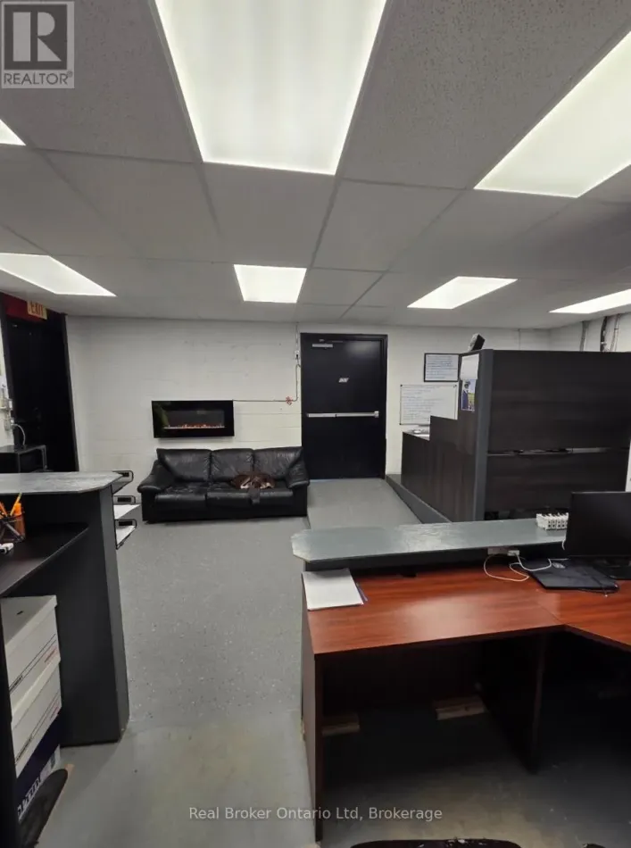 200 - 90 ANNE STREET, Barrie