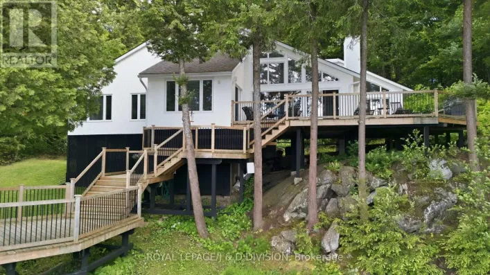 200 BLACKSTONE LAKE WATER, The Archipelago