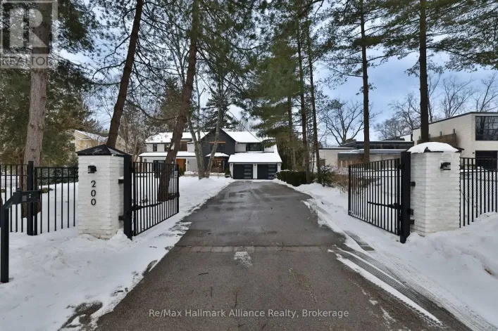 200 CHARTWELL ROAD, Oakville