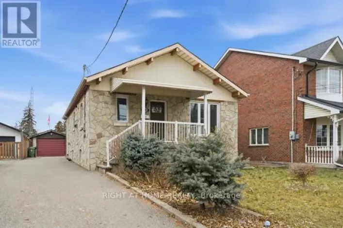 200 GARY DRIVE, Toronto