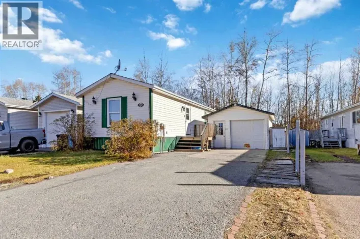 200 Harpe Way, Fort McMurray