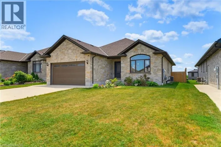 200 KROTZ Street W, Listowel