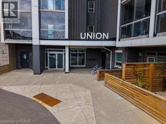 200 LAGERFELD Drive, Brampton