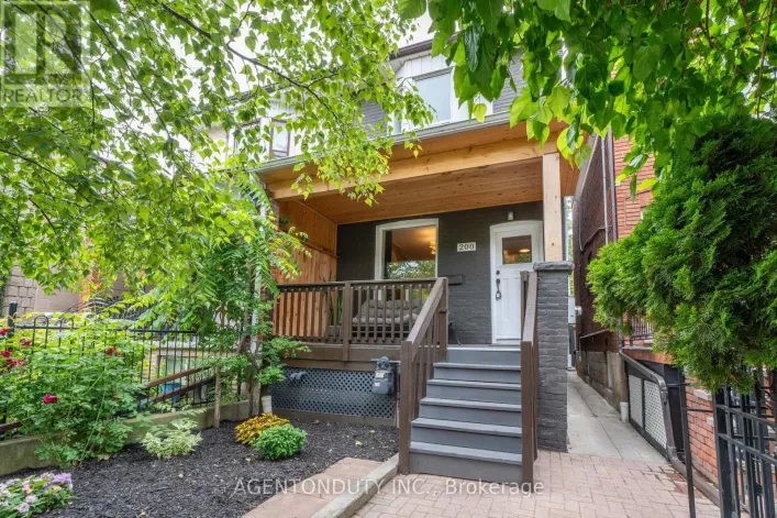 200 ST HELEN'S AVENUE, Toronto