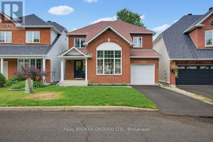 2000 OAKBROOK CIRCLE, Ottawa