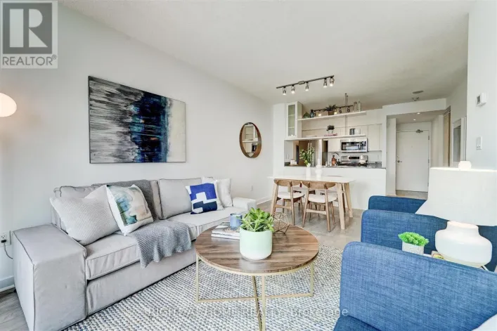 2001 - 10 NAVY WHARF COURT, Toronto