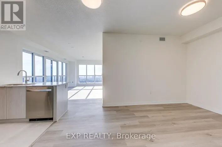 2001 - 15 WATERGARDEN DRIVE, Mississauga