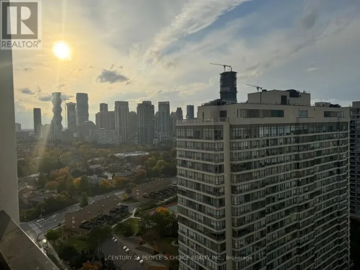 2001 - 30 ELM DRIVE W, Mississauga