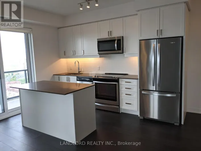 2001 - 8 NAHANI WAY, Mississauga