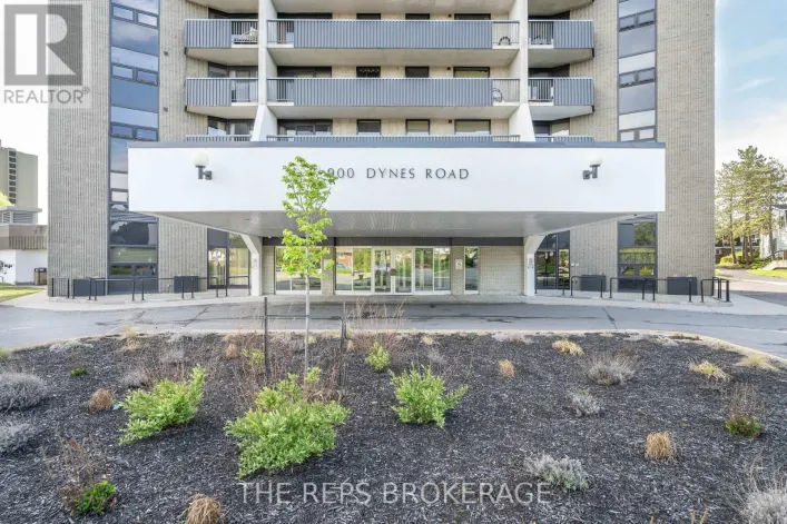 2001 - 900 DYNES ROAD, Ottawa