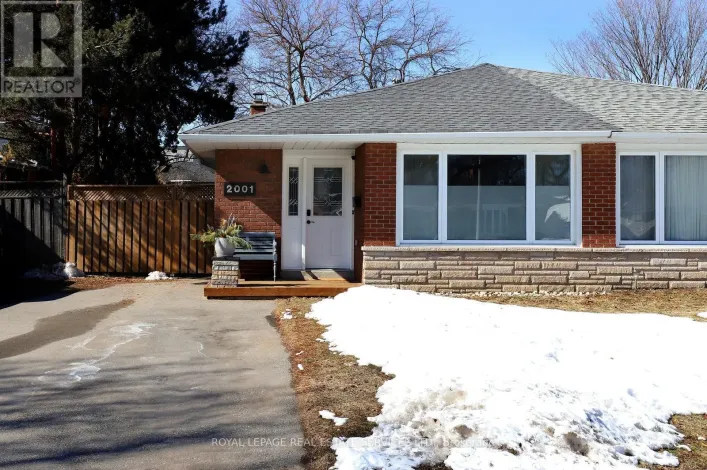 2001 SILVERBERRY CRESCENT, Mississauga