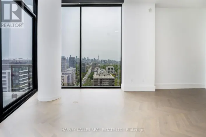 2002 - 215 LONSDALE ROAD, Toronto