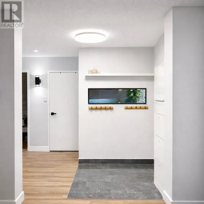 2002 - 265 POULIN AVENUE, Ottawa