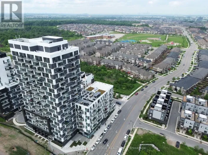 2002 - 335 WHEAT BOOM DRIVE, Oakville
