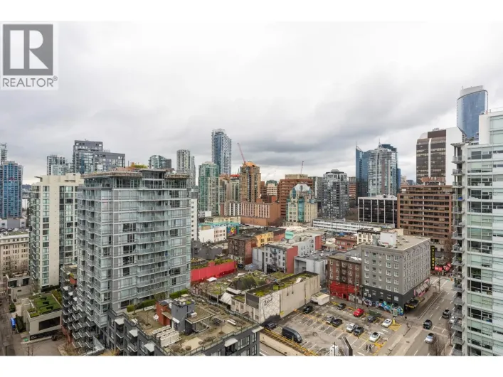 2002 989 RICHARDS STREET, Vancouver