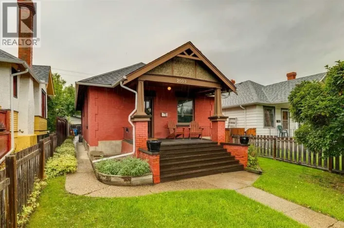 2003 26A Street SW, Calgary