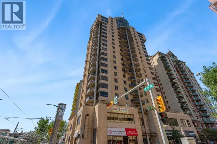 2003, 683 10 Street SW, Calgary