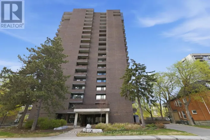 2003 - 71 SOMERSET STREET W, Ottawa