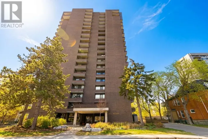 2003 - 71 SOMERSET STREET W, Ottawa