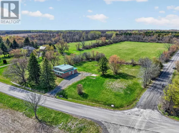 20033 KENYON CONC RD 4 ROAD, North Glengarry