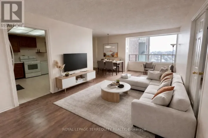 2004 - 10 MUIRHEAD ROAD, Toronto