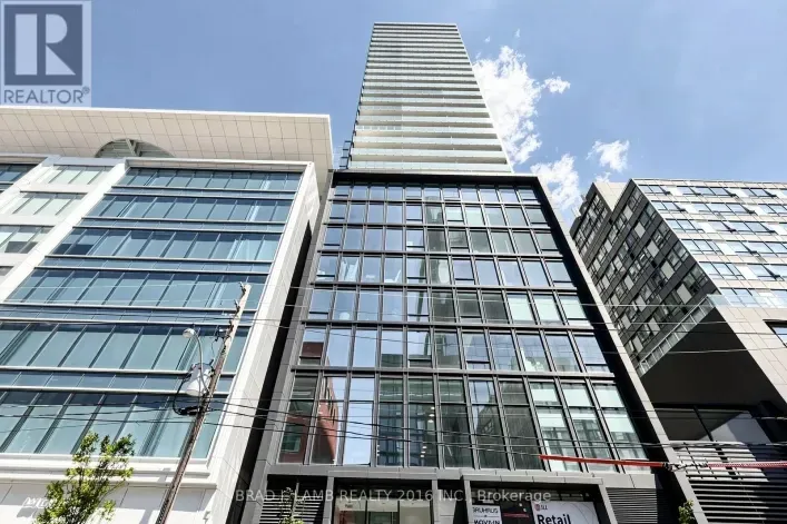 Apartment for sale: 2004 - 284 KING STREET E, Toronto