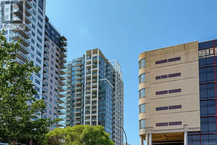 2004 777 Herald St, Victoria