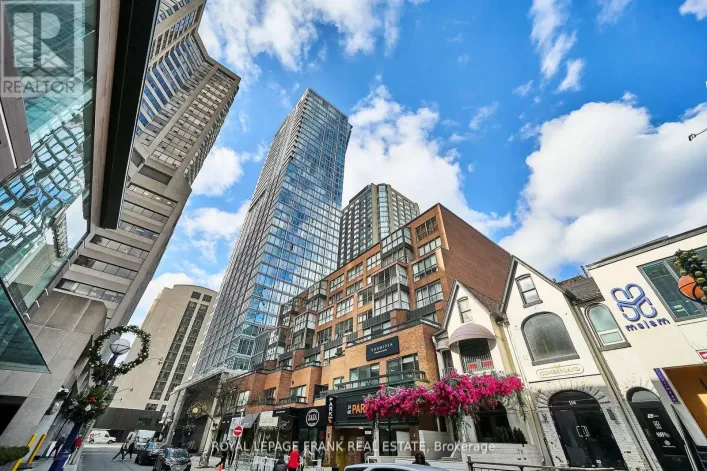 2005 - 188 CUMBERLAND STREET, Toronto