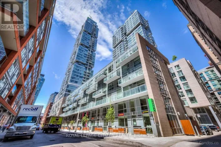 2005 - 30 NELSON STREET, Toronto