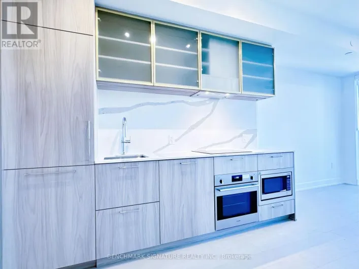 2005 - 36 OLIVE AVENUE, Toronto